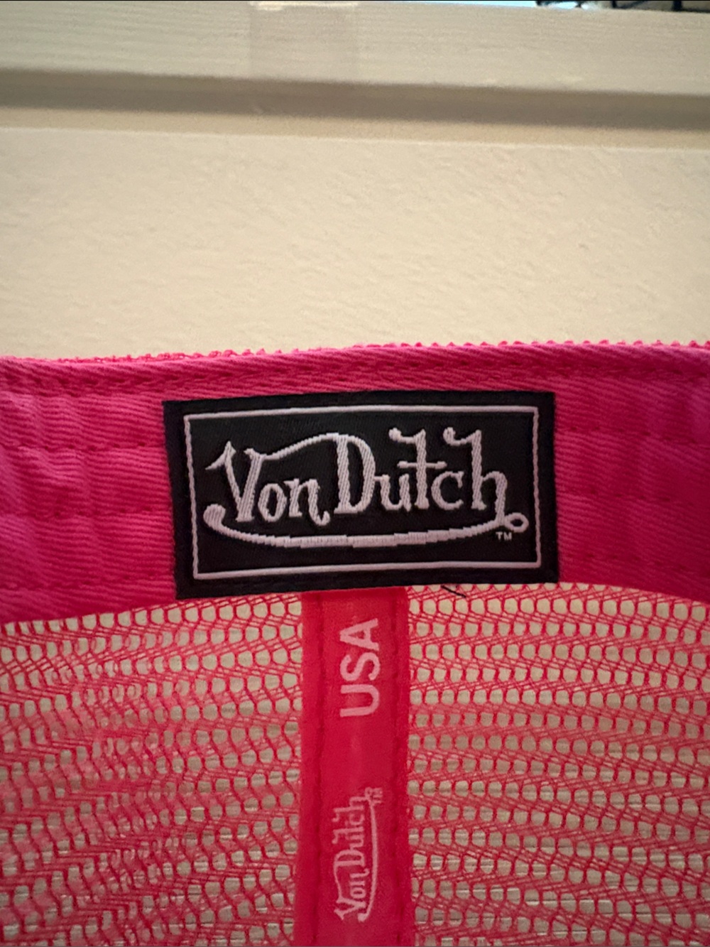 Von Dutch Hot Pink Logo Trucker Hat with Colorful Patch Prints - Picture 6 of 6